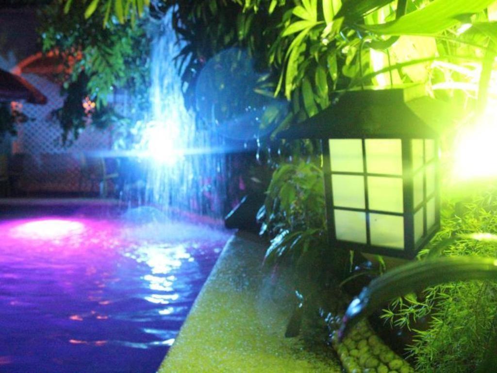 Hotel Galleria Davao City Buitenkant foto