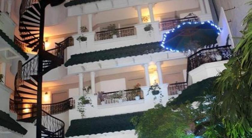 Hotel Galleria Davao City Buitenkant foto