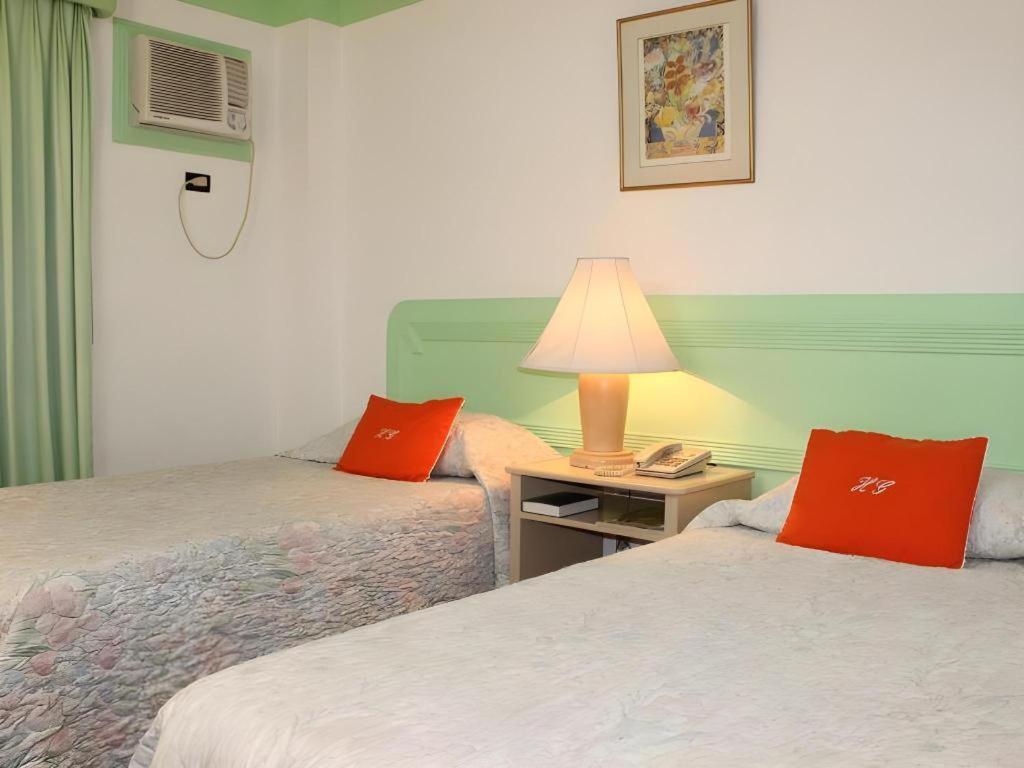 Hotel Galleria Davao City Buitenkant foto
