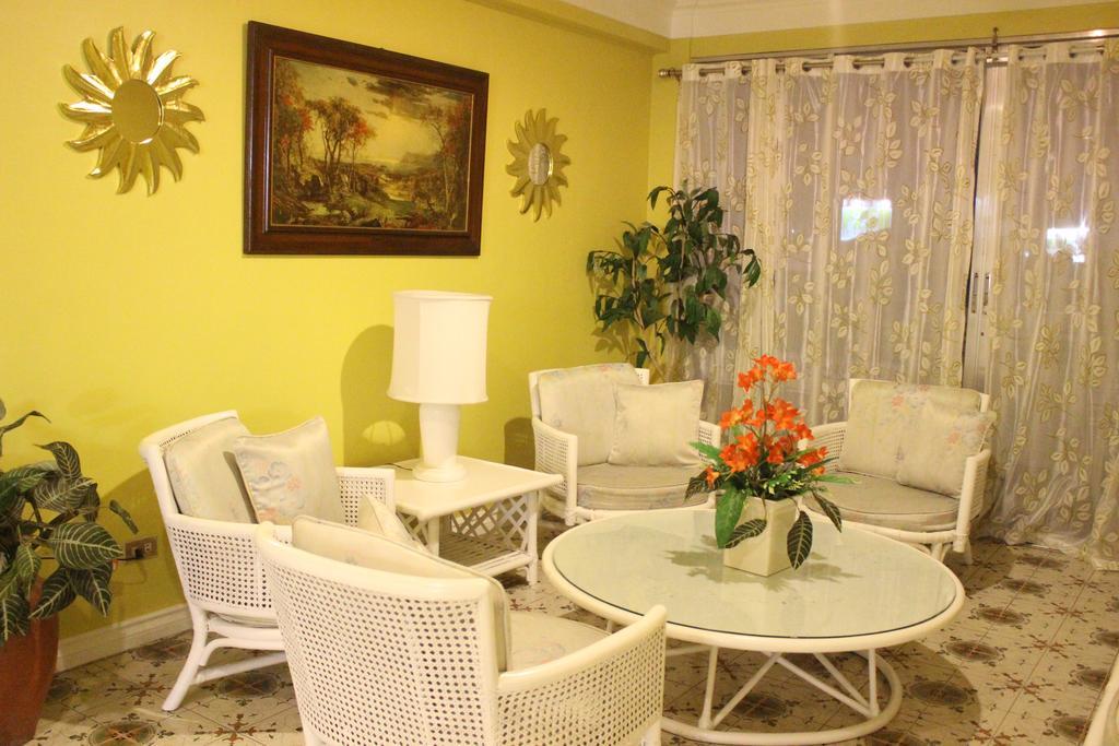 Hotel Galleria Davao City Buitenkant foto